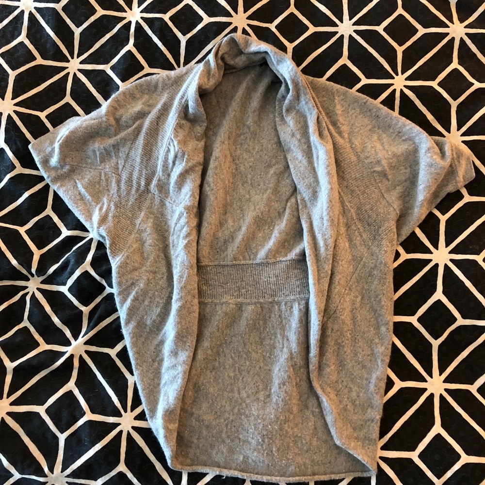 Grey short sleeve shrug